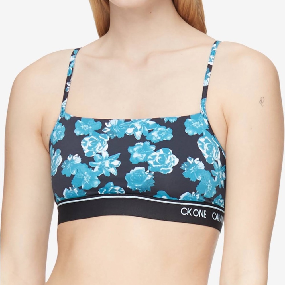 Calvin Klein infinite expression iconic style